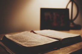 Does a man have one less rib than a woman? – Liberty Gospel Tracts